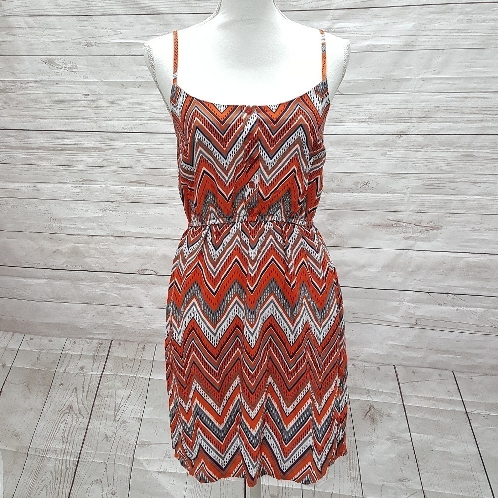 West Loop Chevron Print Dress Size Small